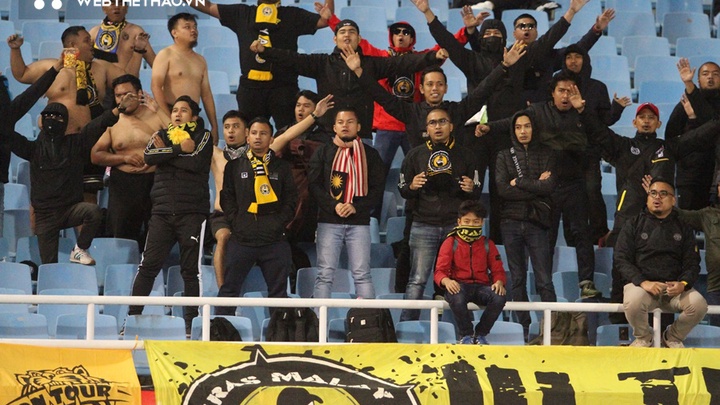 CĐV Malaysia đau đớn trước bê bối chấn động bóng đá thế giới
