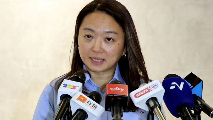 Dư luận Malaysia phẫn nộ vì phát biểu của một Bộ trưởng sau án phạt FIFA