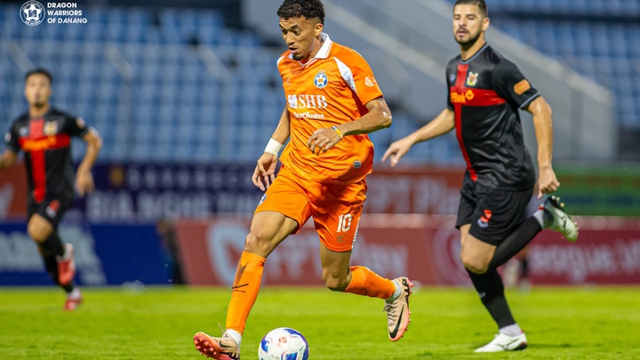 Ngoại binh Đà Nẵng chạm trán cựu sao Man United ở vòng loại World Cup 2026