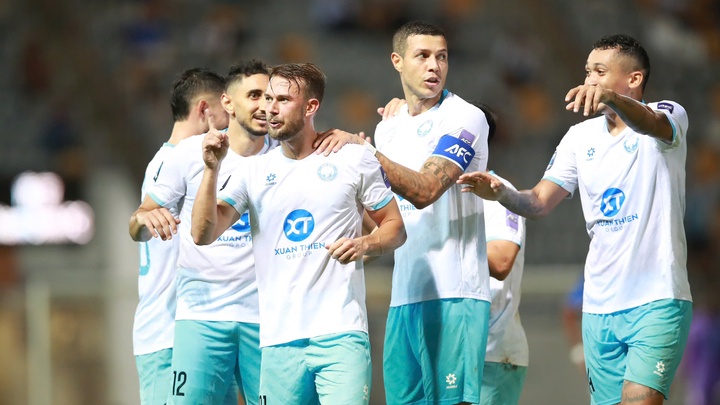 Ra sân với 11 ngoại binh, Nam Định thắng vất vả ở Cúp C2 châu Á