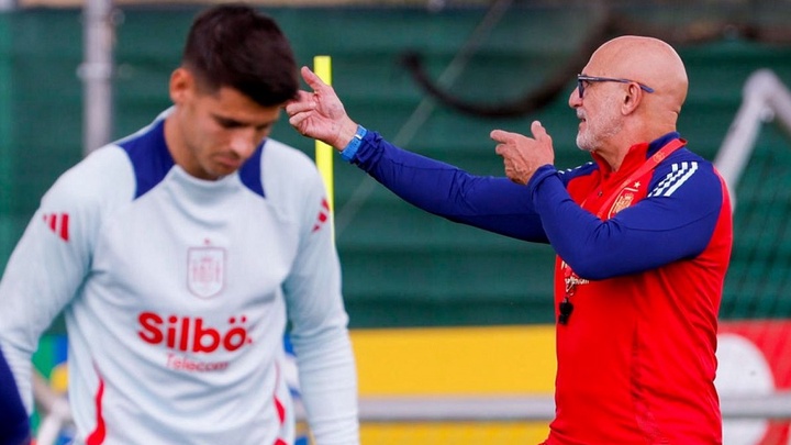 Đội tuyển Tây Ban Nha: HLV De la Fuente loại tiền đạo kỳ cựu vì lý do chuyên môn