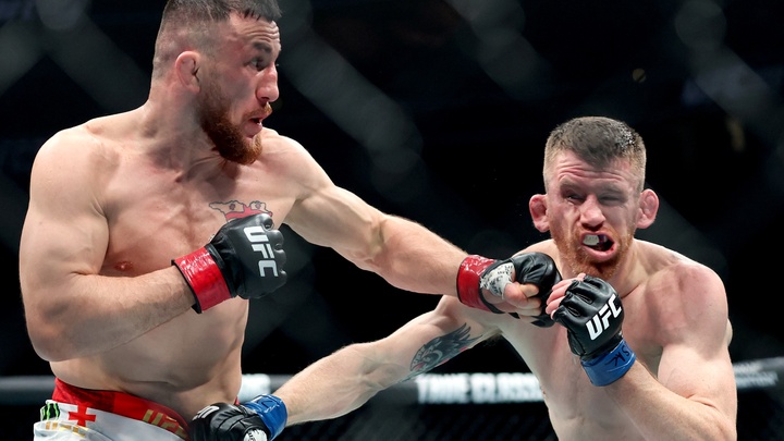 UFC 320: Merab Dvalishvili thắng Cory Sandhagen trong trận kịch chiến
