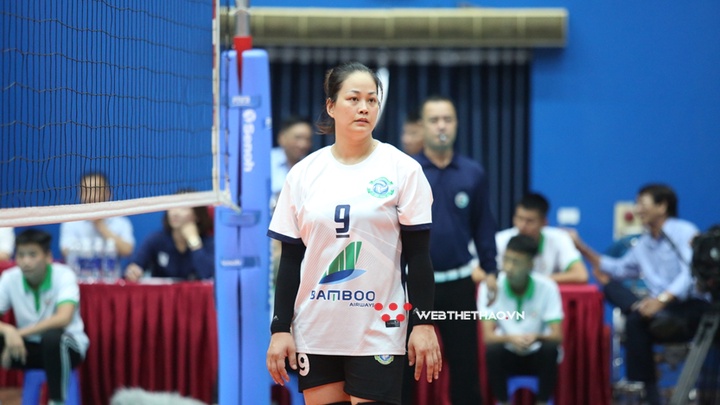 Chuyền hai 41 tuổi tái xuất tại giải bóng chuyền VĐQG 2025