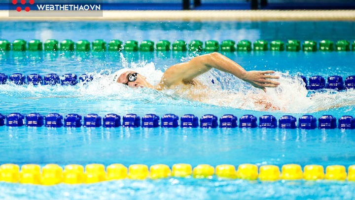 Vừa giành HCV châu Á, Huy Hoàng không có đối thủ ở nội dung “tủ” giải bơi VĐQG 2025
