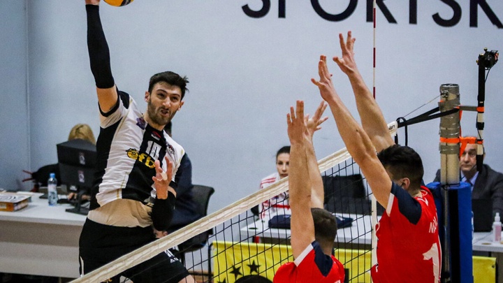 Bóng chuyền Công An Tp.Hồ Chí Minh gây bất ngờ với ngoại binh mới khổng lồ