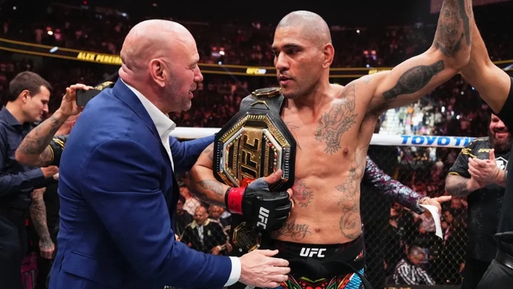 Chủ tịch UFC Dana White nói gì về ý đồ lên hạng nặng của Alex Pereira