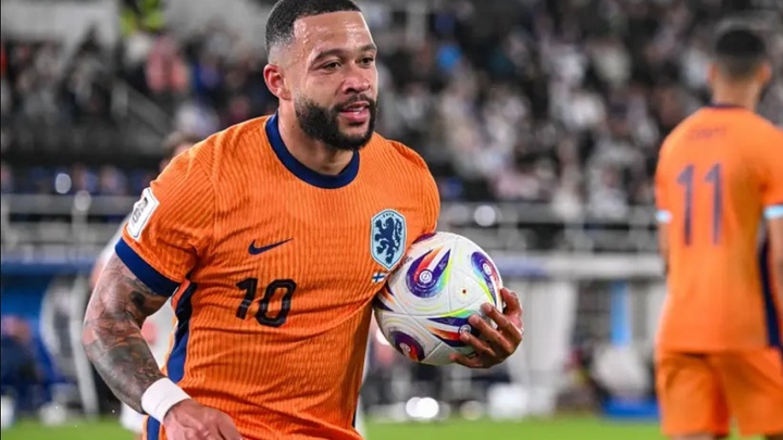 Memphis Depay bị mắc kẹt ở Brazil và có thể lỡ trận vòng loại World Cup cùng Hà Lan