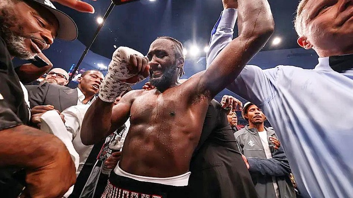Mức tiền thù lao "khủng" để Terence Crawford thượng đài sau khi hạ Canelo Alvarez