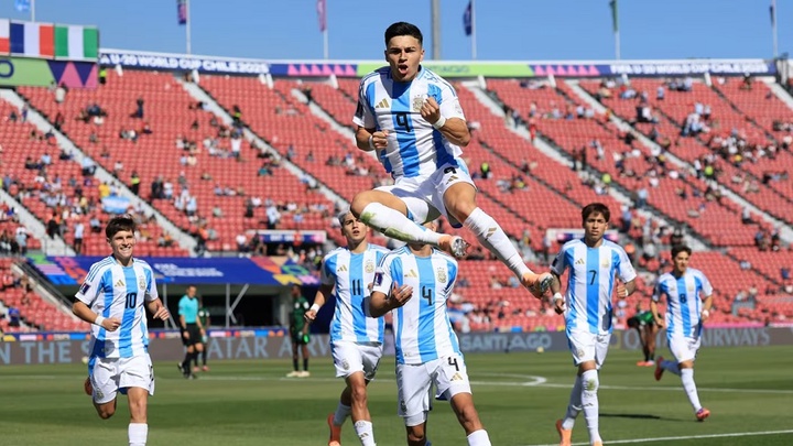 Kết quả giải bóng đá U20 thế giới 2025: Argentina vào tứ kết với trận thắng đậm