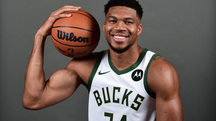 Giannis Antetokounmpo cập nhật nửa mừng, nửa lo về tương lai với Milwaukee Bucks