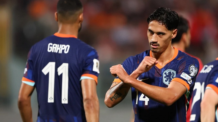 Tại sao Hà Lan chỉ cần thêm 2 chiến thắng nữa là có vé dự World Cup?