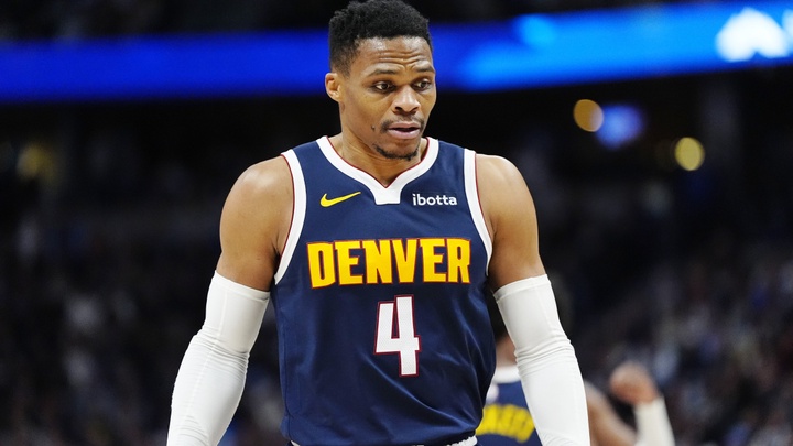 Russell Westbrook quyết thất nghiệp ở NBA chứ không lấy 12 triệu đô từ Trung Quốc?