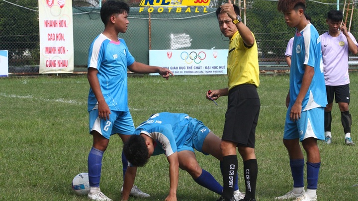 Trọng tài V.League xuất hiện ở giải bóng đá sinh viên toàn quốc 2025 – Cúp TV360