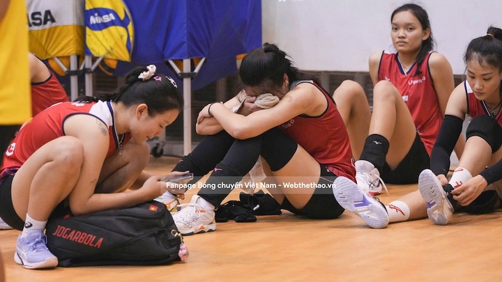 Giọt nước mắt rơi với 2 thái cực sau trận chung kết bóng chuyền VĐQG 2025