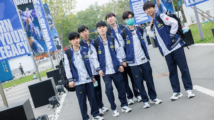 Kết quả T1 vs CFO CKTG 2025 ngày 16/10: "Anh cả" LCP gây địa chấn