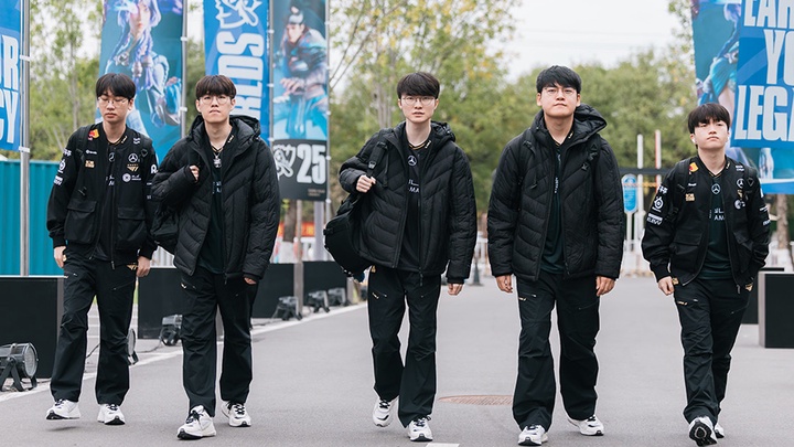 Kết quả T1 vs GEN CKTG 2025 ngày 18/10: Đương kim vô địch trước nguy cơ bị loại sớm