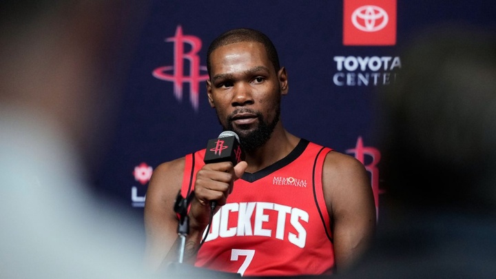 Chuyển nhượng NBA: Kevin Durant đồng ý ở lại Houston, gia hạn hợp đồng 90 triệu đô la Mỹ
