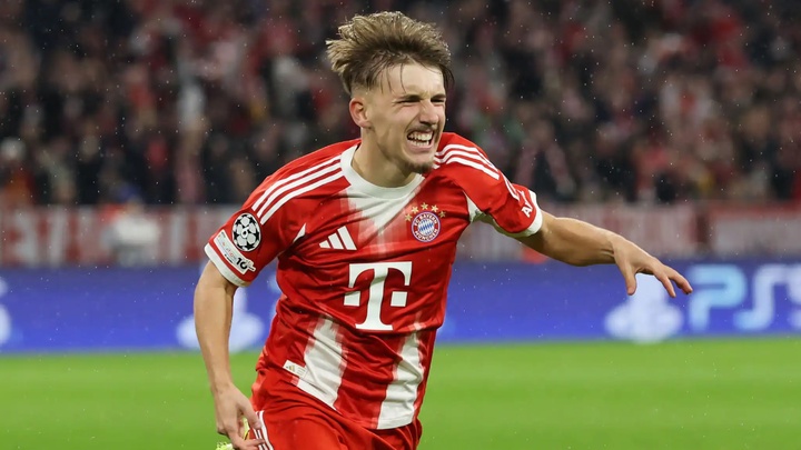 Những cầu thủ trẻ nhất ghi bàn ở Champions League: Lennart Karl lọt vào Top 10