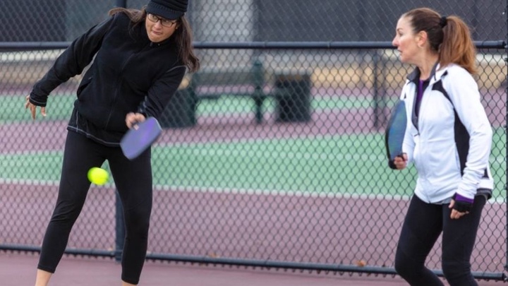 Mẹo thi đấu Pickleball hiệu quả trong thời tiết lạnh