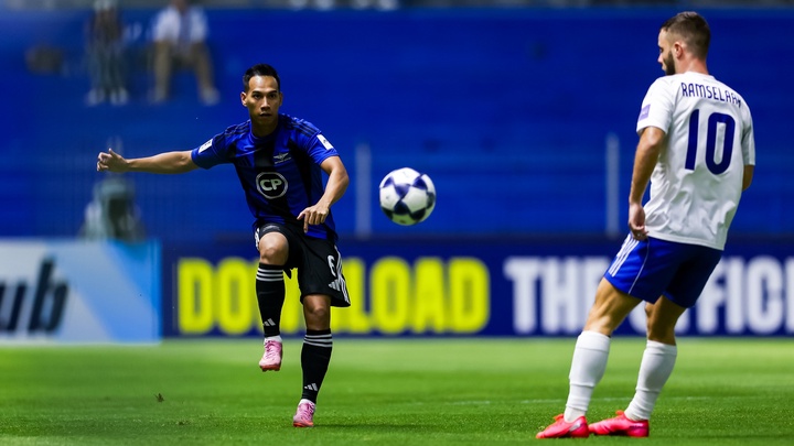 Bóng đá Thái Lan lấy lại thể diện ở sân chơi châu lục