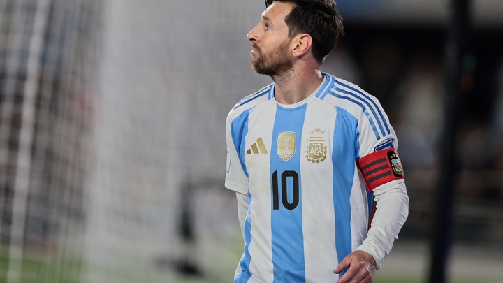 Tại sao việc Messi gia hạn hợp đồng với Inter Miami là tin tuyệt vời cho tuyển Argentina?