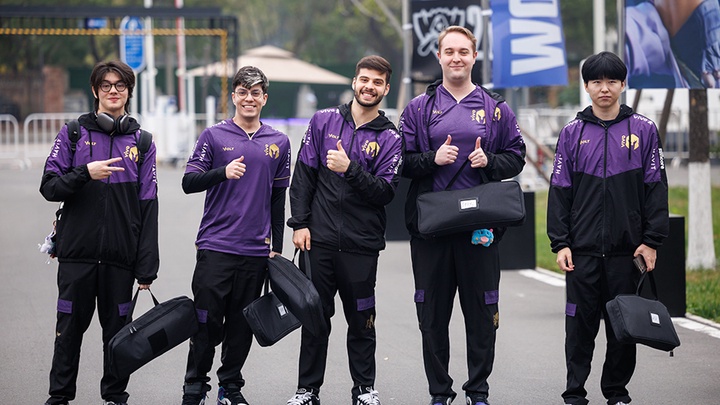 Kết quả CKTG 2025 ngày 24/10: VKS ngẩng cao đầu rời cuộc chơi, BLG đi tiếp trong bất an