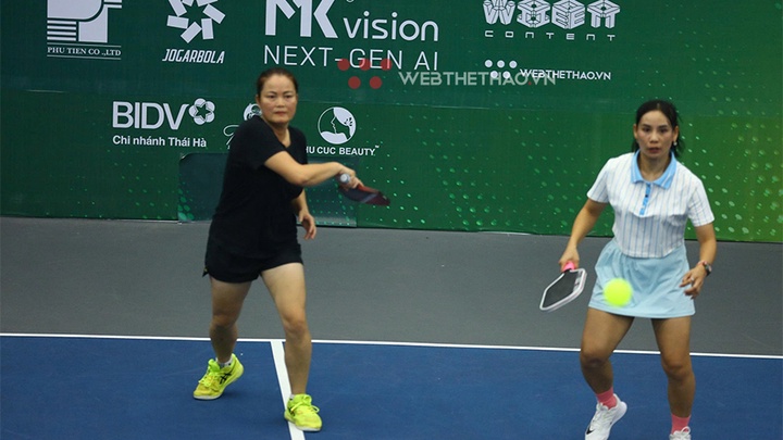 Lê Phương - Văn Thanh thống trị đôi nữ KOLs tại VTV A.O SMITH Pickleball Open 2025