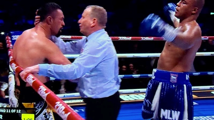 Joseph Parker vs Fabio Wardley: Tranh cãi nảy lửa việc trọng tài dừng trận đấu...