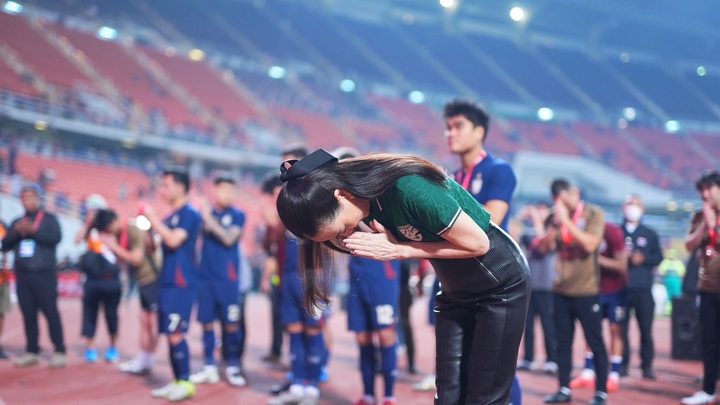 Thái Lan cử đoàn sang trực tiếp Hà Nội để xin lỗi vì treo nhầm quốc kỳ Việt Nam