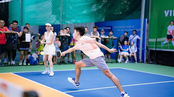 Sân Pickleball - "Cứu cánh" cho công ty dệt may nửa thế kỷ tuổi
