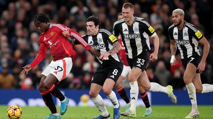 Boxing Day Ngoại hạng Anh 2025 chỉ còn một trận đấu: MU ra sân