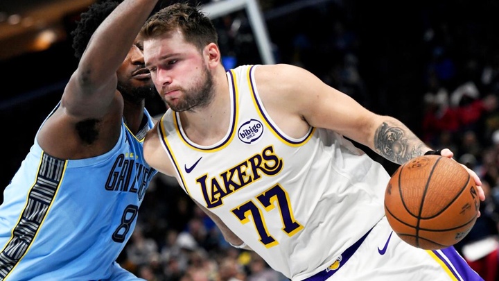 Tái xuất bùng nổ với 40 điểm, Luka Doncic sánh ngang cùng huyền thoại Wilt Chamberlain