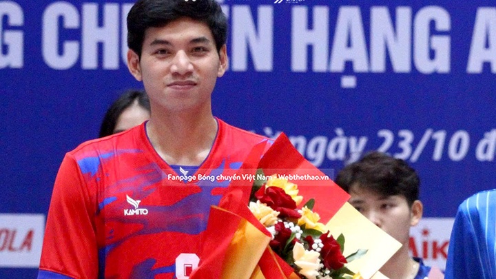 Chuyền hai Tp.HCM gây sốt tại giải bóng chuyền hạng A: Trần Hoài Phương và sự nghiệp đầy gian truân