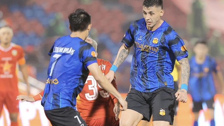 HAGL thua trận thứ 4, nguy cơ rớt hạng V.League ngày càng rõ