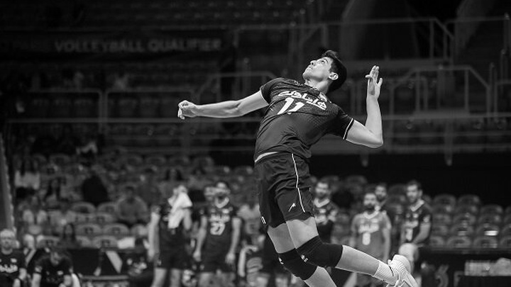 Ngôi sao bóng chuyền Iran - Saber Kazemi qua đời sau tai nạn giật điện