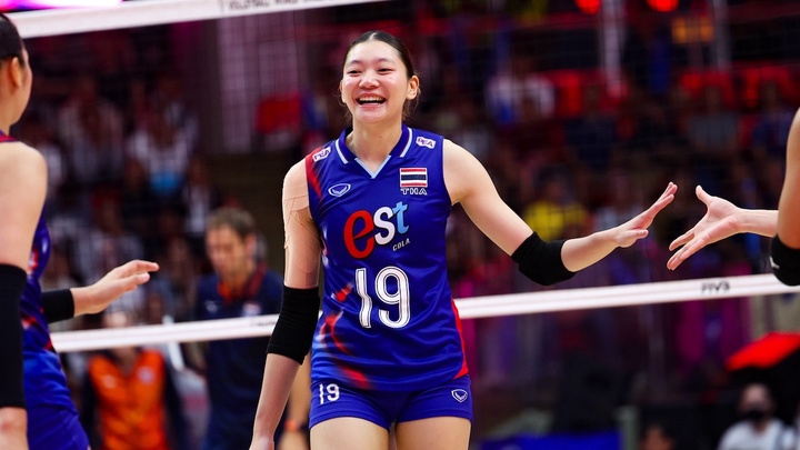 Chatchu-on dính chấn thương vai chưa thể tập luyện cùng đội tuyển bóng chuyền nữ Thái Lan