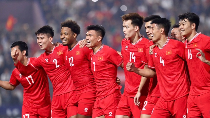 Xuân Son trở lại, Nguyễn Filip tiếp tục vắng mặt khi tuyển Việt Nam đấu Lào