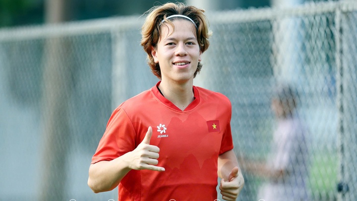 HLV Kim Sang Sik chỉ gọi 1 cầu thủ Việt kiều dự SEA Games 33