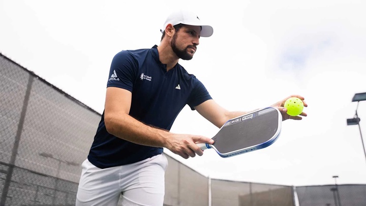 JOOLA ra mắt phiên bản giới hạn vợt Perseus Pro IV mang dấu ấn Chuck Taylor và Dekel Bar