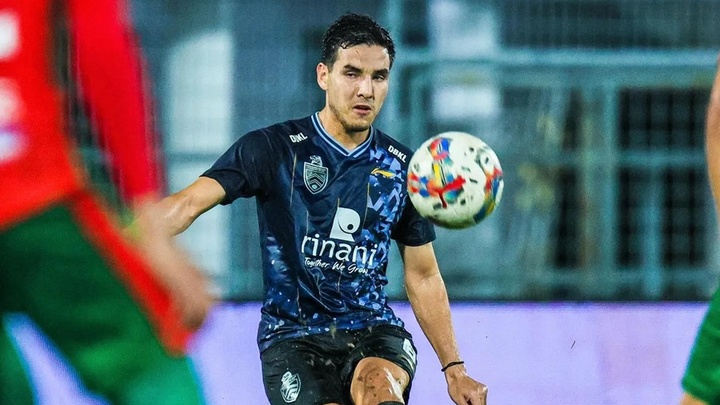 Tân binh "bí ẩn" Ryan Lambert bất ngờ có mặt trong đội tuyển Malaysia