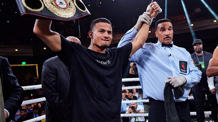 Nhà vô địch thế giới WBA nhận kèo so găng Jake Paul