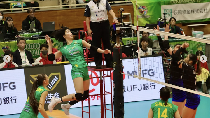 Thanh Thuý và Gunma Green Wings trải qua 5 set nghẹt thở với Hisamitsu Springs