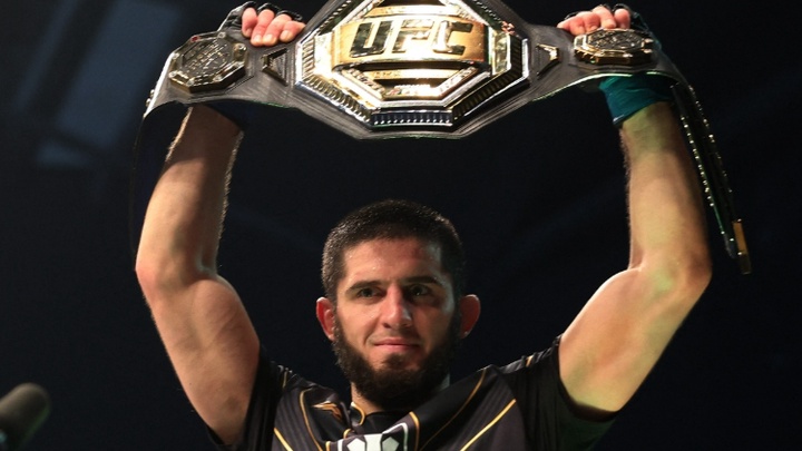 Islam Makhachev xứng đáng là "GOAT" nếu thắng ở UFC 322