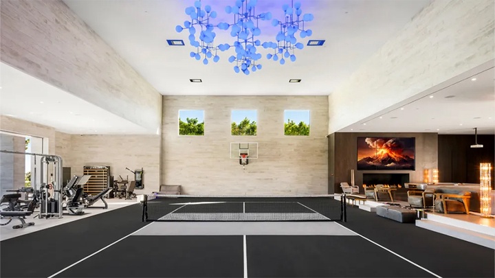 Khám phá sân pickleball bbên trong “ốc đảo sa mạc” 85 triệu USD của giới siêu giàu