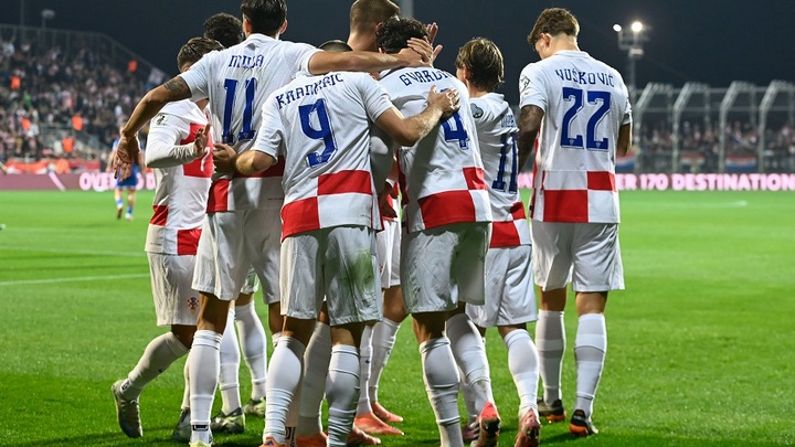 2 đội tuyển châu Âu chỉ còn cách World Cup 2026 một bước chân