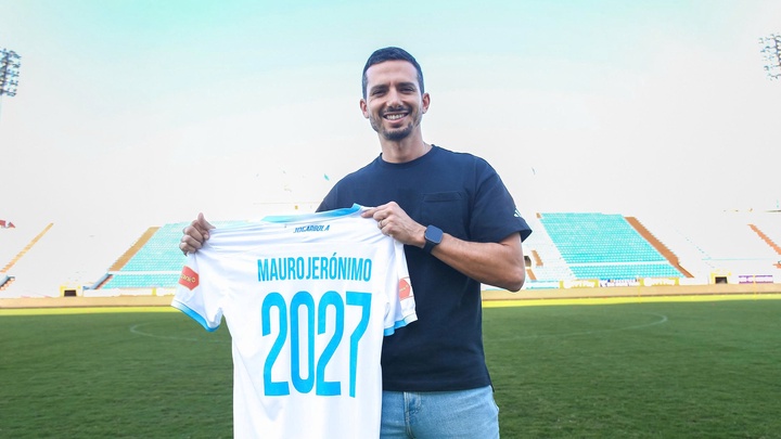 Bất ngờ ở Thiên Trường: Nam Định đặt cược vào HLV 38 tuổi