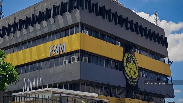 Diễn biến mới nhất vụ 7 cầu thủ nhập tịch Malaysia: Một thành viên bất ngờ rút khỏi nhóm điều tra