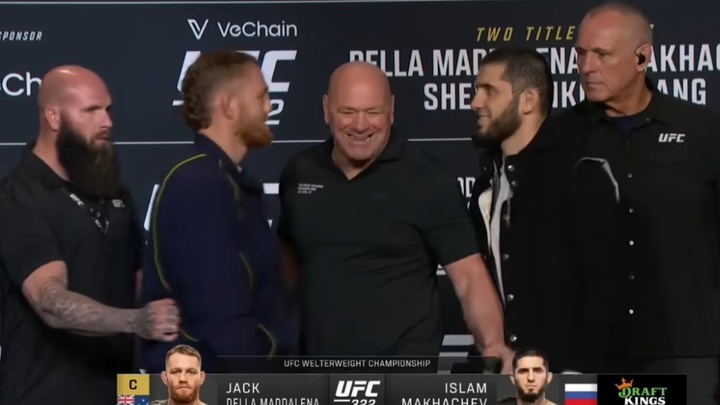 UFC 322: Dana White phải giải vây màn đối mặt giữa Della Maddalena và Makhachev