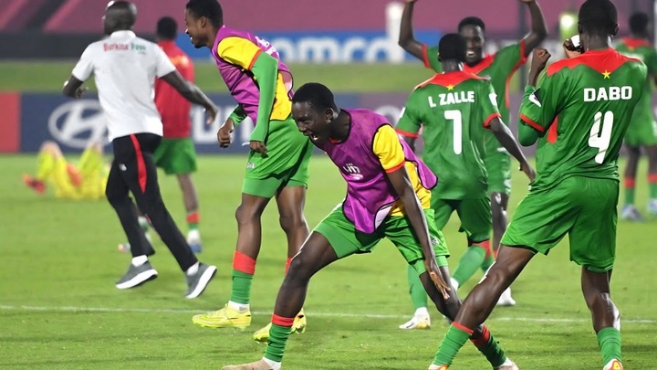 Kết quả vòng 1/16 giải U17 World Cup: Nhật Bản thắng đậm, ĐKVĐ Đức bị loại sốc