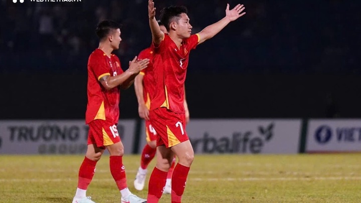 Tuyển Việt Nam giữ khí thế cao trước trận gặp Lào: Hai Long nói gì?